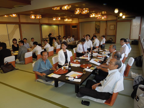 神戸異業種交流会 景気払いカラオケ大会